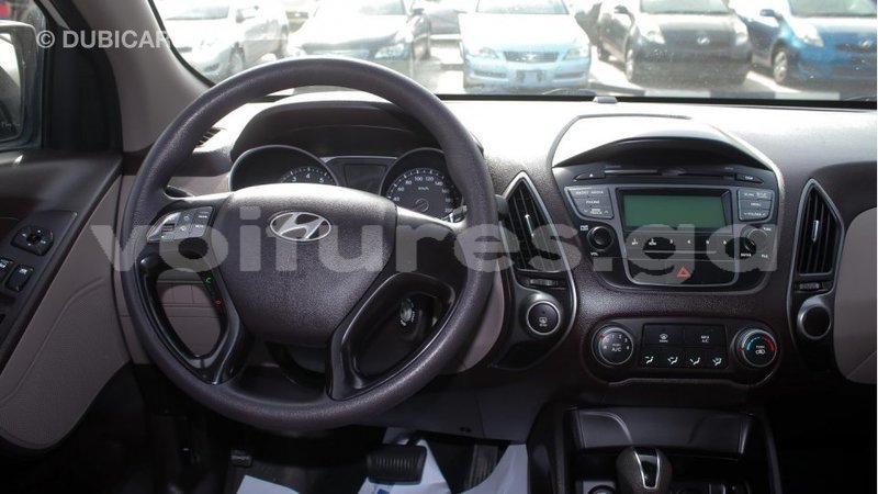 Big with watermark hyundai tucson estuaire import dubai 4523