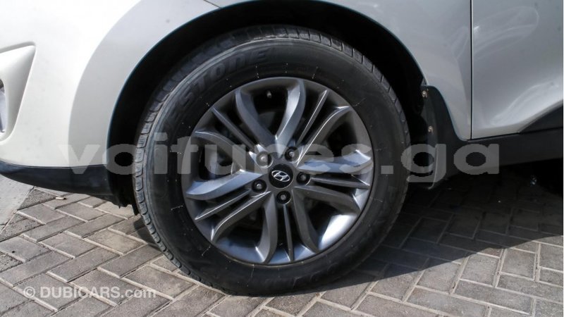 Big with watermark hyundai tucson estuaire import dubai 4523