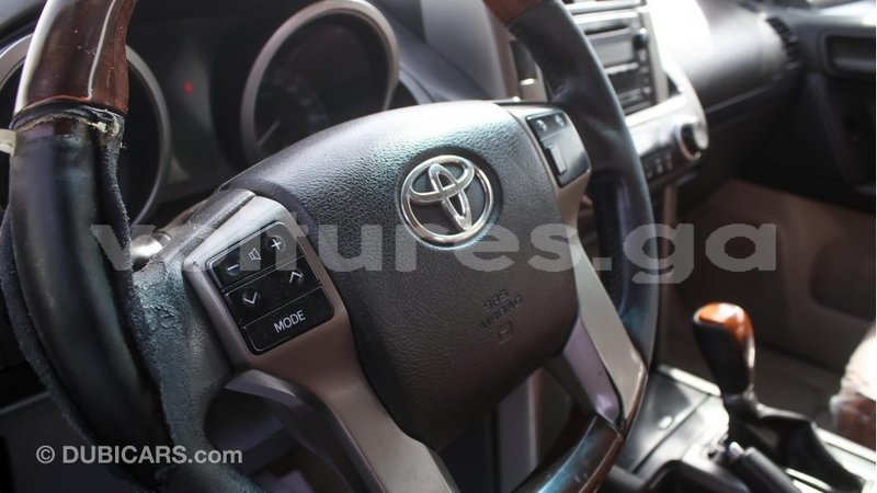 Big with watermark toyota prado estuaire import dubai 4524