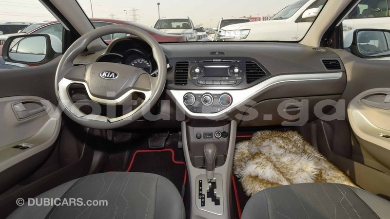 Big with watermark kia picanto estuaire import dubai 4532