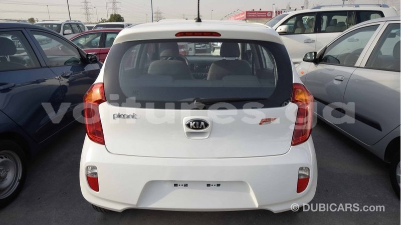 Big with watermark kia picanto estuaire import dubai 4532