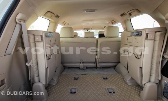 Acheter Import Voiture Toyota Land Cruiser Blanc à Import - Dubai, Estuaire Acheter Import Voiture Toyota Land Cruiser Blanc à Import - Dubai, Estuaire