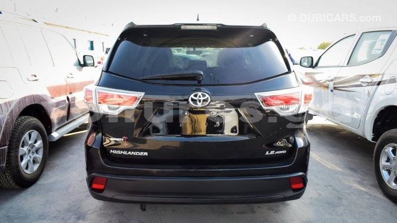 Big with watermark toyota highlander estuaire import dubai 4536