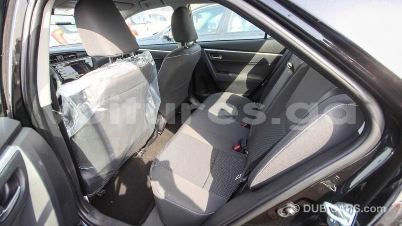 Big with watermark toyota corolla estuaire import dubai 4539