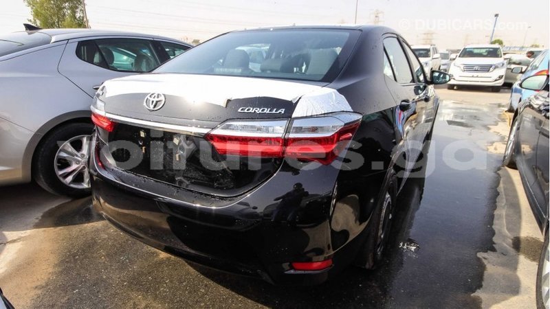 Big with watermark toyota corolla estuaire import dubai 4539