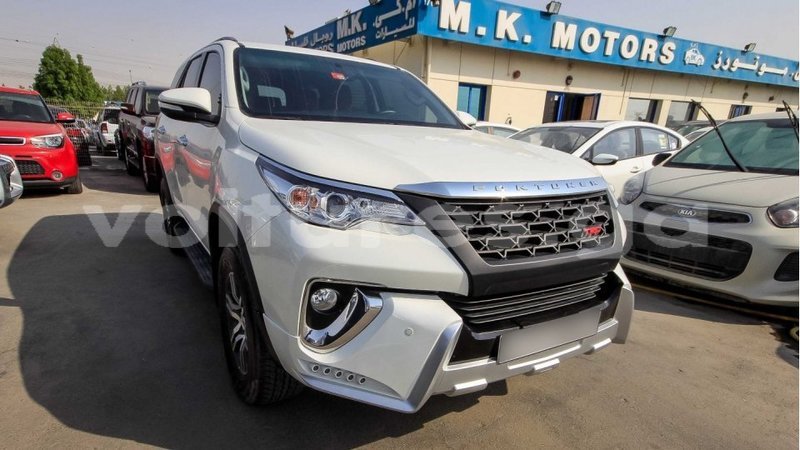 Big with watermark toyota fortuner estuaire import dubai 4541