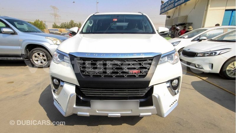 Big with watermark toyota fortuner estuaire import dubai 4541