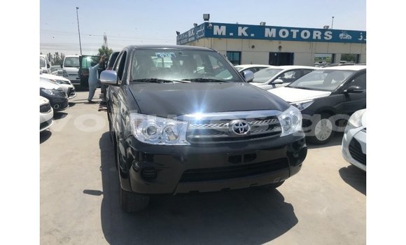 Acheter Import Voiture Toyota Fortuner Noir à Import - Dubai, Estuaire Acheter Import Voiture Toyota Fortuner Noir à Import - Dubai, Estuaire