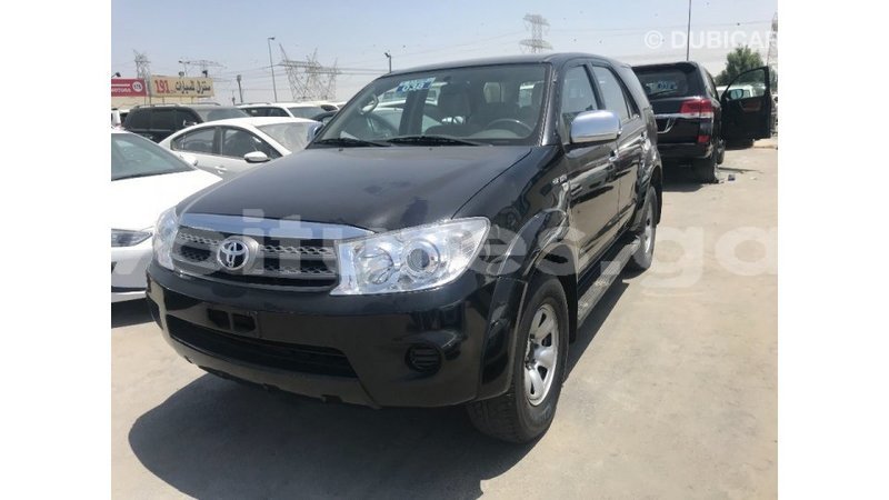 Big with watermark toyota fortuner estuaire import dubai 4542