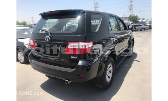 Acheter Import Voiture Toyota Fortuner Noir à Import - Dubai, Estuaire Acheter Import Voiture Toyota Fortuner Noir à Import - Dubai, Estuaire
