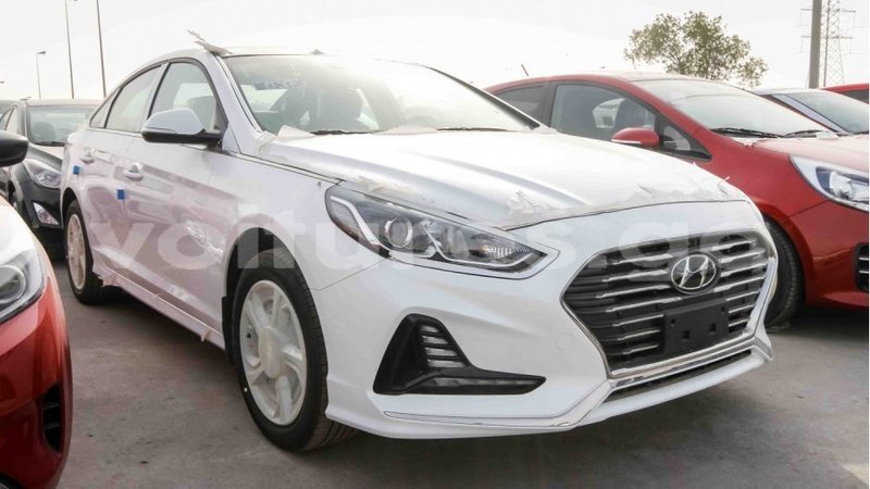 Big with watermark hyundai sonata estuaire import dubai 4545