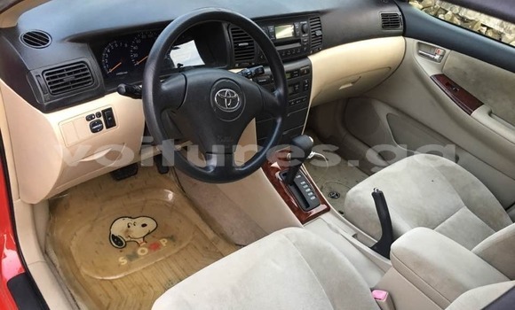 Sayi Na hannu Toyota Corolla Red Mota in Libreville a estuary Sayi Na hannu Toyota Corolla Red Mota in Libreville a estuary