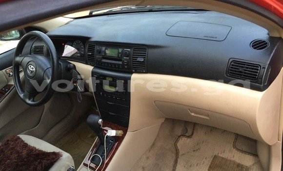 Sayi Na hannu Toyota Corolla Red Mota in Libreville a estuary Sayi Na hannu Toyota Corolla Red Mota in Libreville a estuary