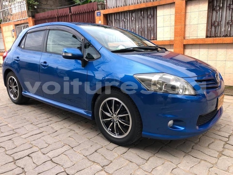 Big with watermark toyota auris estuaire libreville 4550