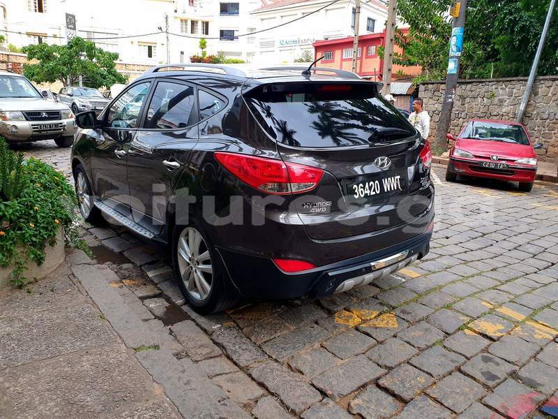 Big with watermark hyundai ix35 estuaire libreville 4551