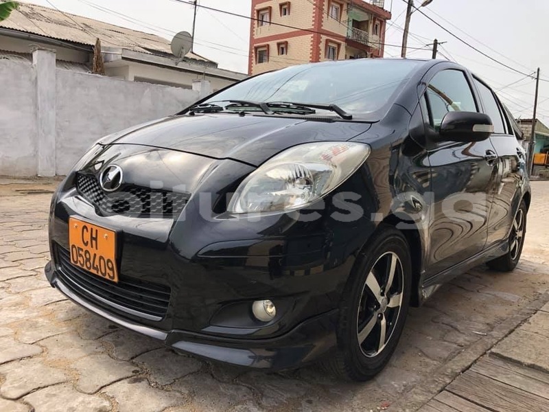 Big with watermark toyota vitz estuaire libreville 4552