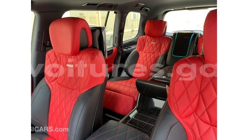 Big with watermark lexus lx estuaire import dubai 4553