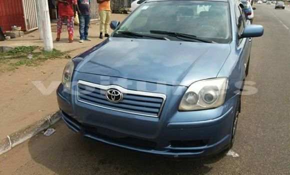 Acheter Occasion Voiture Toyota Avensis Bleu à Libreville au Estuaire Acheter Occasion Voiture Toyota Avensis Bleu à Libreville au Estuaire
