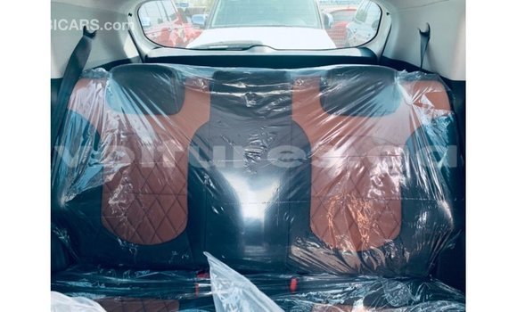 Acheter Import Voiture Hyundai Creta Blanc à Import - Dubai, Estuaire Acheter Import Voiture Hyundai Creta Blanc à Import - Dubai, Estuaire