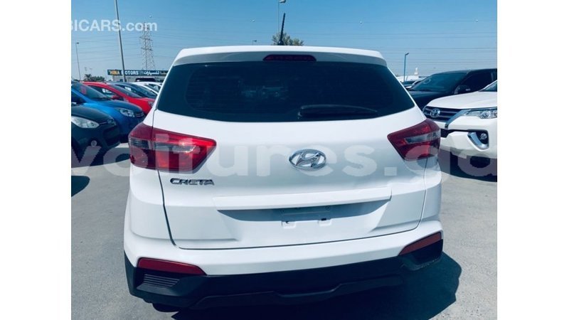 Big with watermark hyundai creta estuaire import dubai 4573