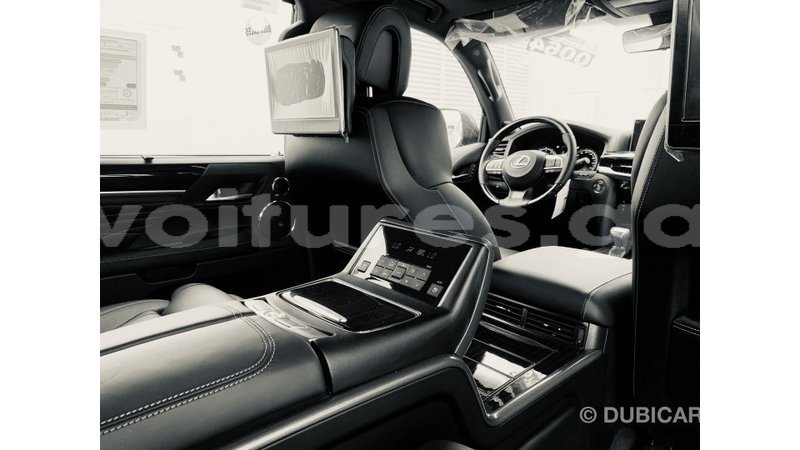 Big with watermark lexus lx estuaire import dubai 4578