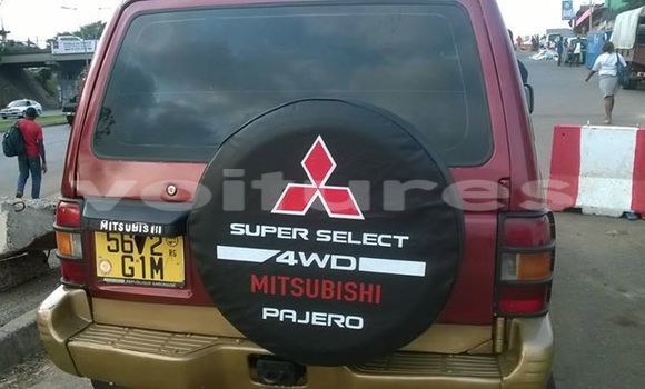 Acheter Occasion Voiture Mitsubishi Pajero Rouge à Libreville, Estuaire Acheter Occasion Voiture Mitsubishi Pajero Rouge à Libreville, Estuaire