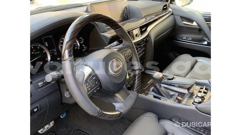 Big with watermark lexus lx estuaire import dubai 4578