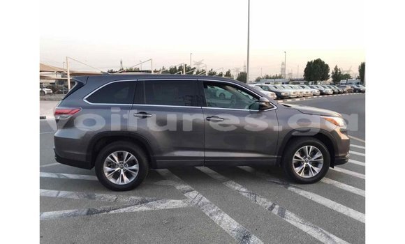 Acheter Import Voiture Toyota Highlander Autre à Import - Dubai, Estuaire Acheter Import Voiture Toyota Highlander Autre à Import - Dubai, Estuaire