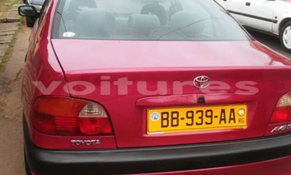 Acheter Occasion Voiture Toyota Avensis Rouge à Libreville au Estuaire Acheter Occasion Voiture Toyota Avensis Rouge à Libreville au Estuaire