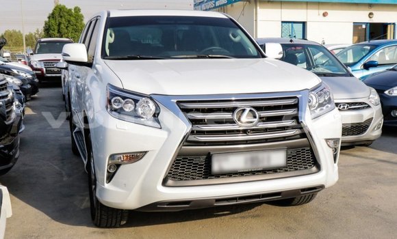 Acheter Import Voiture Lexus GX Blanc à Import - Dubai, Estuaire Acheter Import Voiture Lexus GX Blanc à Import - Dubai, Estuaire