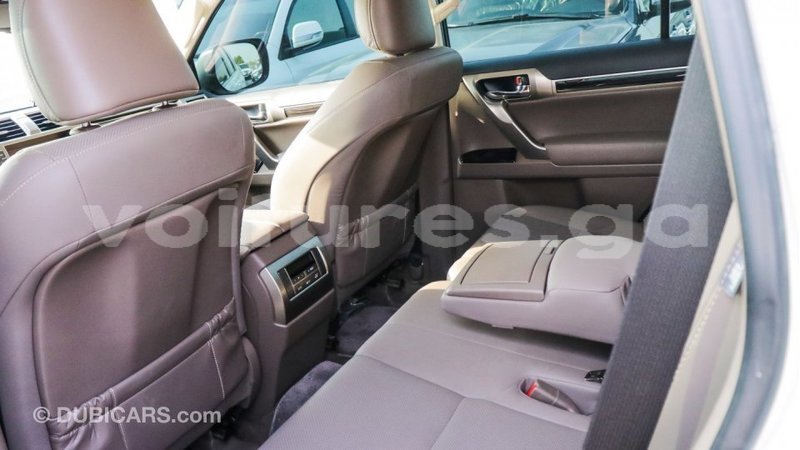 Big with watermark lexus gx estuaire import dubai 4588