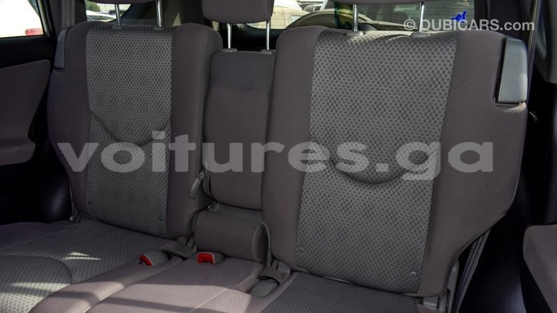 Big with watermark toyota hiace estuaire import dubai 4589