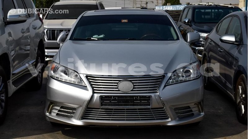 Big with watermark lexus es estuaire import dubai 4590