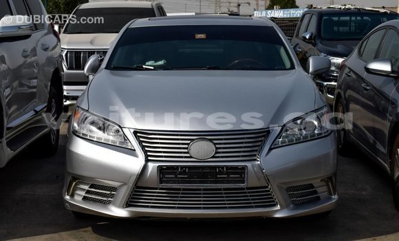 Acheter Import Voiture Lexus ES Autre à Import - Dubai, Estuaire Acheter Import Voiture Lexus ES Autre à Import - Dubai, Estuaire