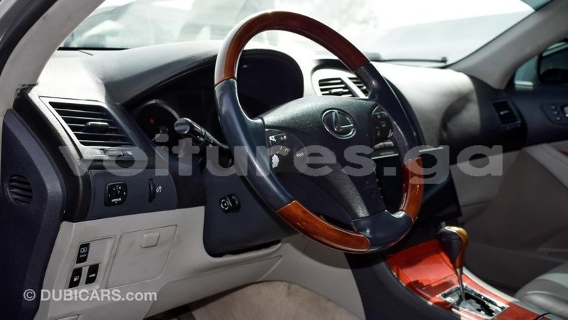 Big with watermark lexus es estuaire import dubai 4590