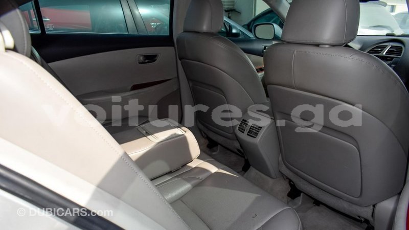 Big with watermark lexus es estuaire import dubai 4590