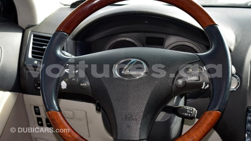 Big with watermark lexus es estuaire import dubai 4590