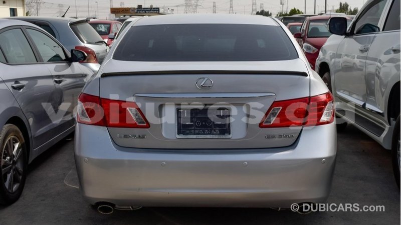 Big with watermark lexus es estuaire import dubai 4590