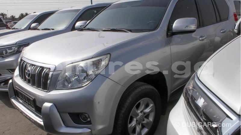 Big with watermark toyota prado estuaire import dubai 4591