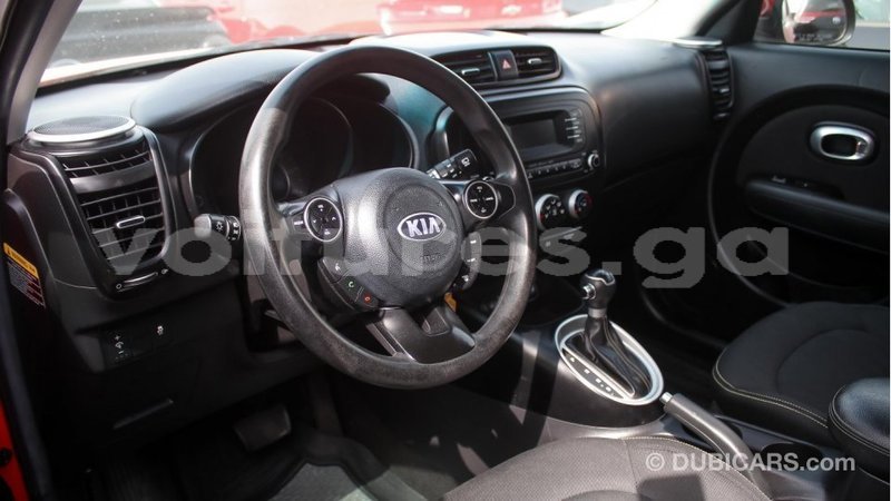 Big with watermark kia soul estuaire import dubai 4593