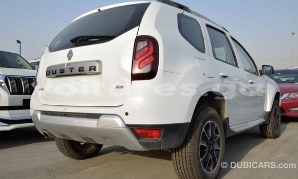 Acheter Import Voiture Renault Duster Blanc à Import - Dubai, Estuaire Acheter Import Voiture Renault Duster Blanc à Import - Dubai, Estuaire