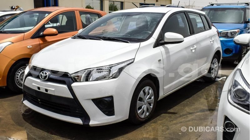 Big with watermark toyota yaris estuaire import dubai 4600