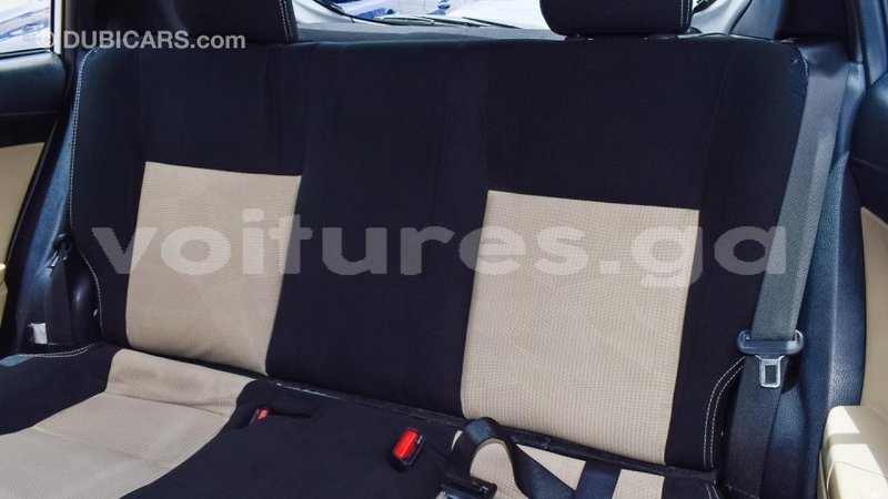 Big with watermark toyota yaris estuaire import dubai 4600