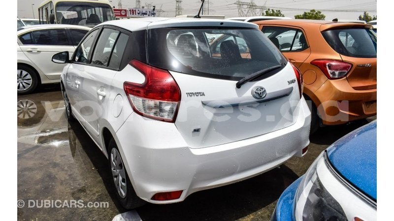 Big with watermark toyota yaris estuaire import dubai 4600