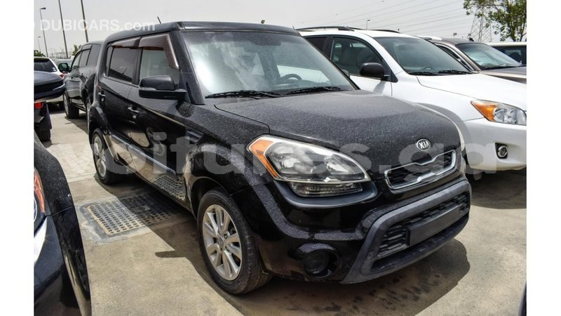 Big with watermark kia soul estuaire import dubai 4601