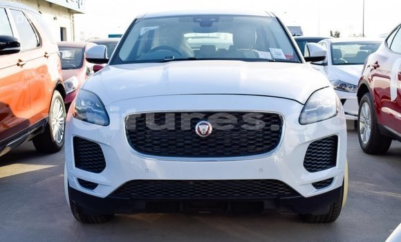 Acheter Import Voiture Jaguar E-Pace Blanc à Import - Dubai, Estuaire Acheter Import Voiture Jaguar E-Pace Blanc à Import - Dubai, Estuaire