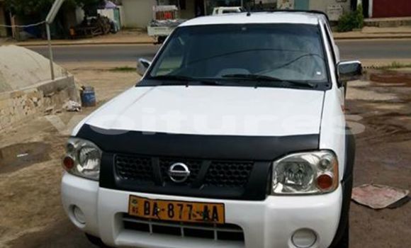 Acheter Occasion Voiture Nissan Hardbody Blanc à Libreville, Estuaire