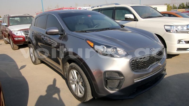 Big with watermark kia sportage estuaire import dubai 4606