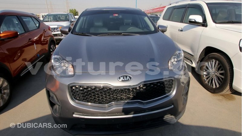 Big with watermark kia sportage estuaire import dubai 4606