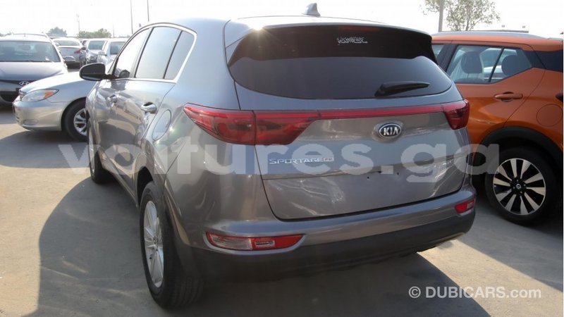 Big with watermark kia sportage estuaire import dubai 4606